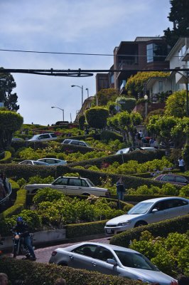 Crooked Street 02.jpg