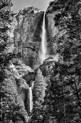 Yosemite Falls in B&W