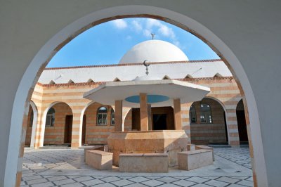 160 AlSalt Castle Mosque.jpg