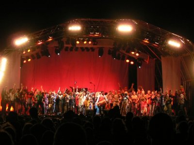 Massed Stage Invasion For Grand Finale