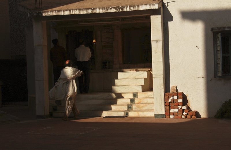 Palanpur Motu Derasar Jain temple.jpg