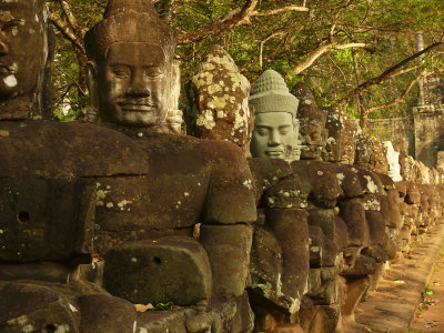 Entrance Angkor Thom.jpg
