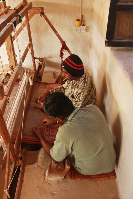 Kutch weavers at work.jpg