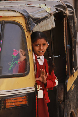 Palanpur girl in rickshaw.jpg