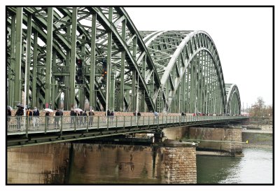 Le pont Hohenzollern