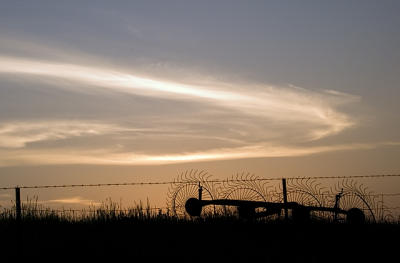 g4/87/640487/3/61325058.sunsetfarm.jpg