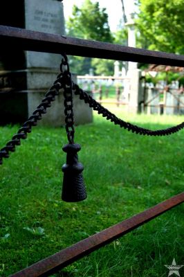 The Old First Congregational Church: Graveyard 2