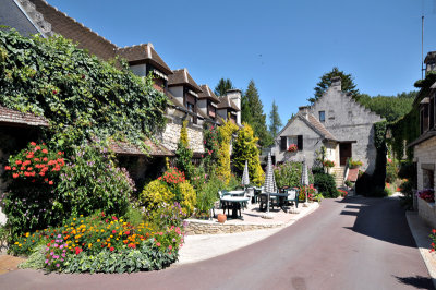 Chelles, Picardy