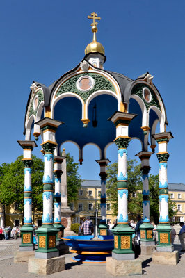 Chapel Over the Well, Sergiev Posad