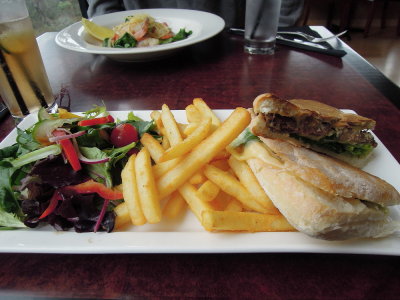 Lunch at Cradle Mountain Chateau