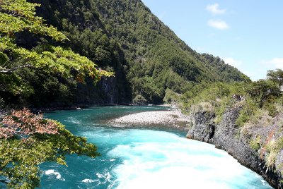 Petrohue river