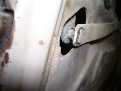 1954 Remote Contorl anti-rattle Spring 01w.jpg