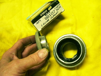 Replacing-the-Center-Support-Bearing-01w.jpg