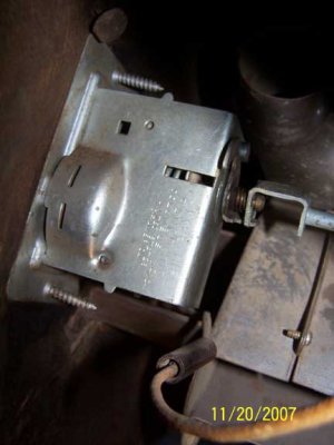 Ronco 1950 valve 03 w copy.jpg