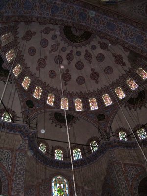 wnetrze meczetu/ inside the Blue Mosque