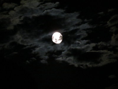 Blue Moon 8_31_12 003.JPG