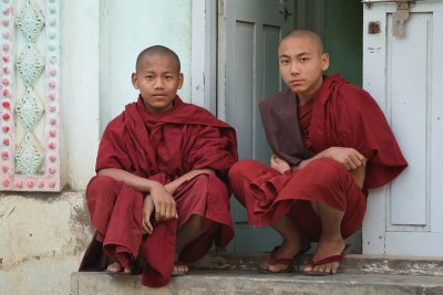 Bodhi-Tahtaung Monastery 
