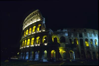 g4/88/611588/3/52476621.Colosseo.jpg
