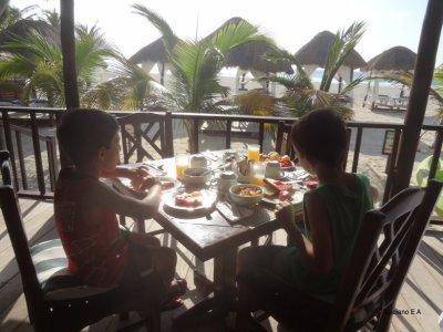 Caf da Manh no Hotel