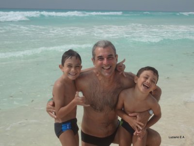 Praia em Frente ao Hotel Flamingo Cancun