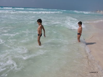 Praia em Frente ao Hotel Flamingo Cancun