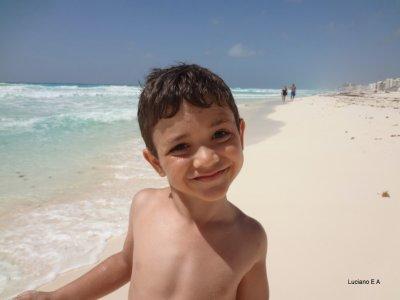 Praia em Frente ao Hotel Flamingo Cancun