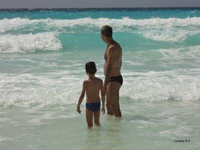 Praia em Frente ao Hotel Flamingo Cancun