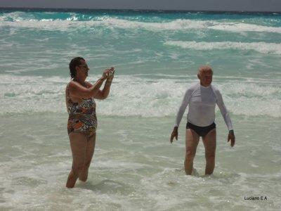 Praia em Frente ao Hotel Flamingo Cancun