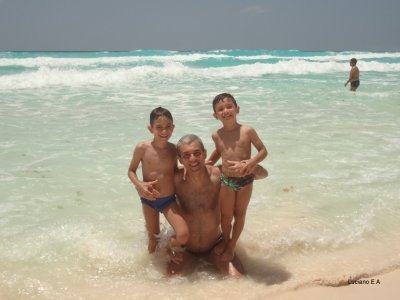 Praia em Frente ao Hotel Flamingo Cancun