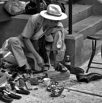 QAD B&W IMGP3327 copy 2.jpg