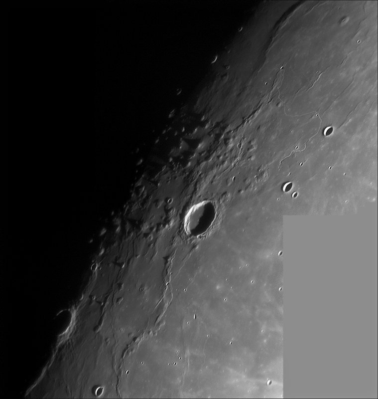 Marius Hills 02-Nov-06 22-35UT