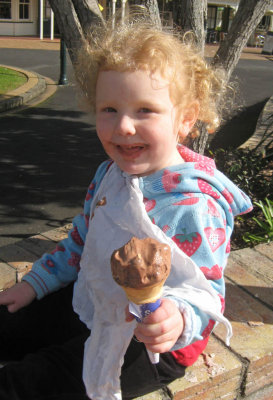 17 Aug 2011, Whangarei Town Basin, sharing an ice cream