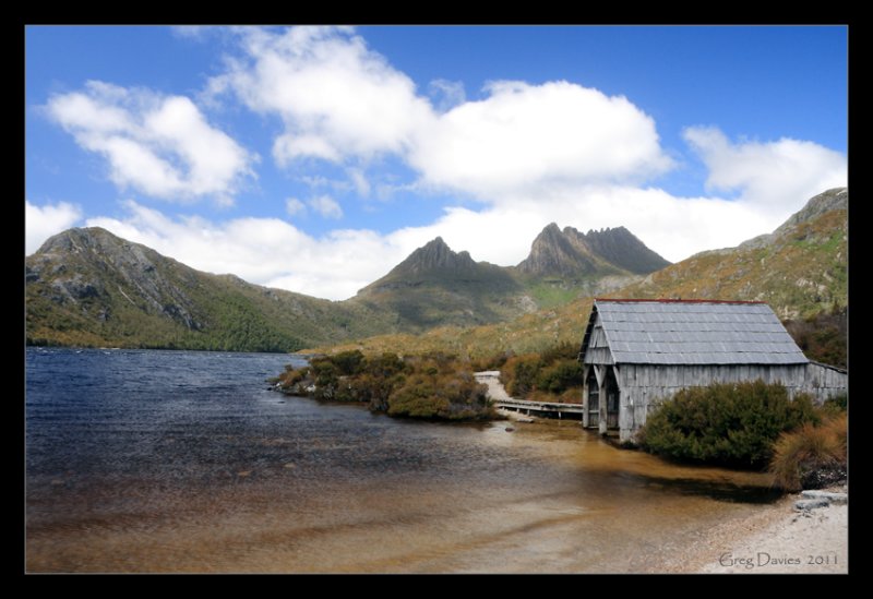 Dove Lake Boatshed