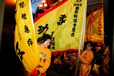 A Wet & Blustery Chinese New Year Parade (2)