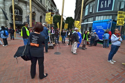 Powell & Market (1)