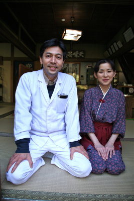 Innkeeper & Wife @ Kiyomizu Shrine (3)