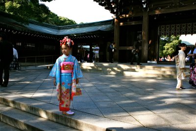 Girl In Kimono @ The Front Gates To Meiji-jingu Jinja
