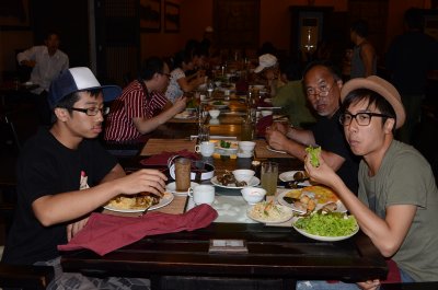 an toi o Seam Reap 05/01, an buffet rat la ngon.