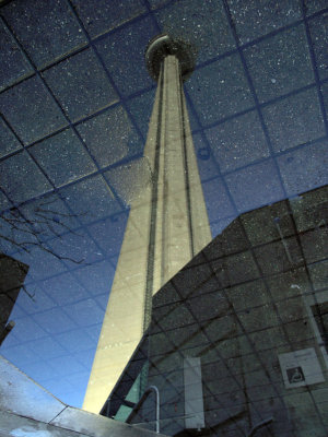 28-July-2006 | CN tower reflection