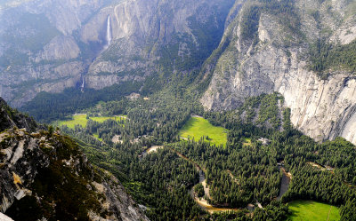 Valley with Yosemite Falls from Glacier Point