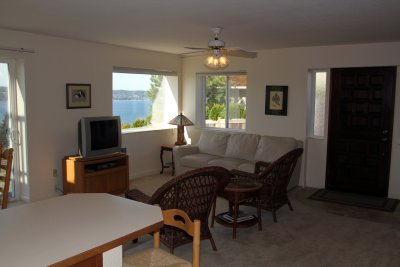 Living Room1.jpg