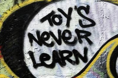 PICT1364-toys-never-learn.jpg