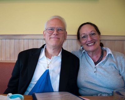 DSC_3825 Bill Miriam at Brunch.JPG