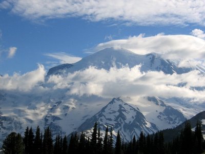 Mt Rainier from Sunrise
