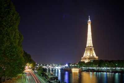 Tour Eiffel from Pont de Bir-Hakeim