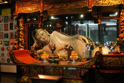 Reclining Jade Buddha, Shanghai