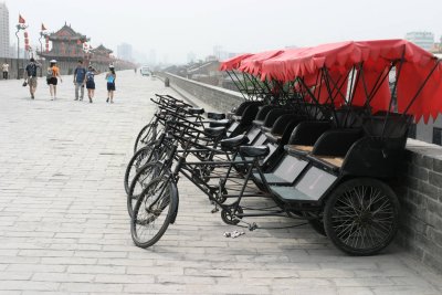 cycle-rickshaws on the Xian wall