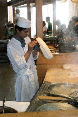 Noodle chef #2, Xian