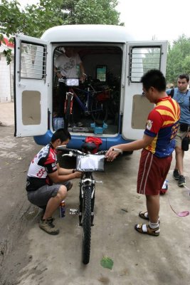 Cycling backroads in Xian