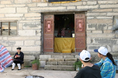 Small temple on Mt. Huashan